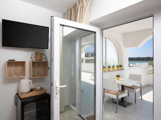Apartments And Rooms Jakic Medulin Extérieur photo