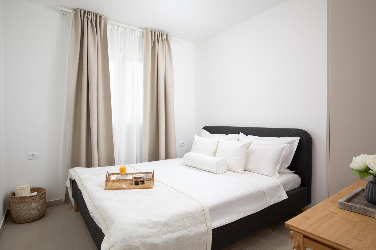 Apartments And Rooms Jakic Medulin Extérieur photo