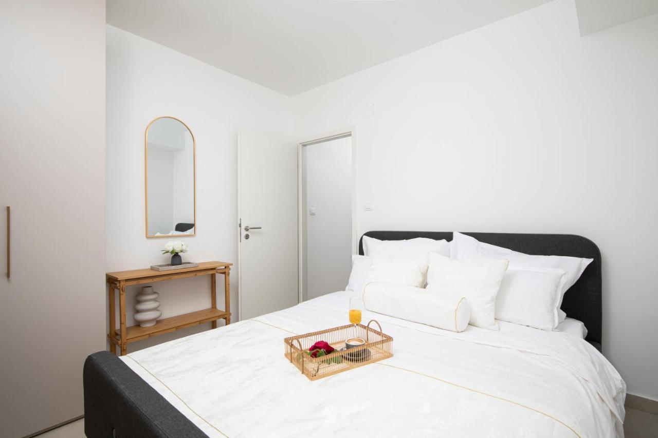 Apartments And Rooms Jakic Medulin Extérieur photo